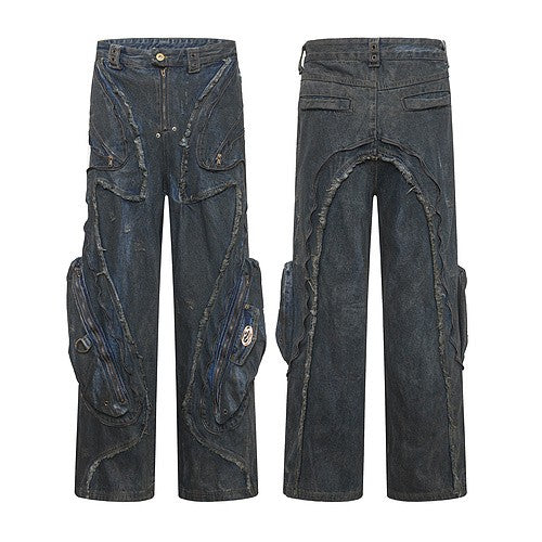 DISTRESSED DETAIL DENIM