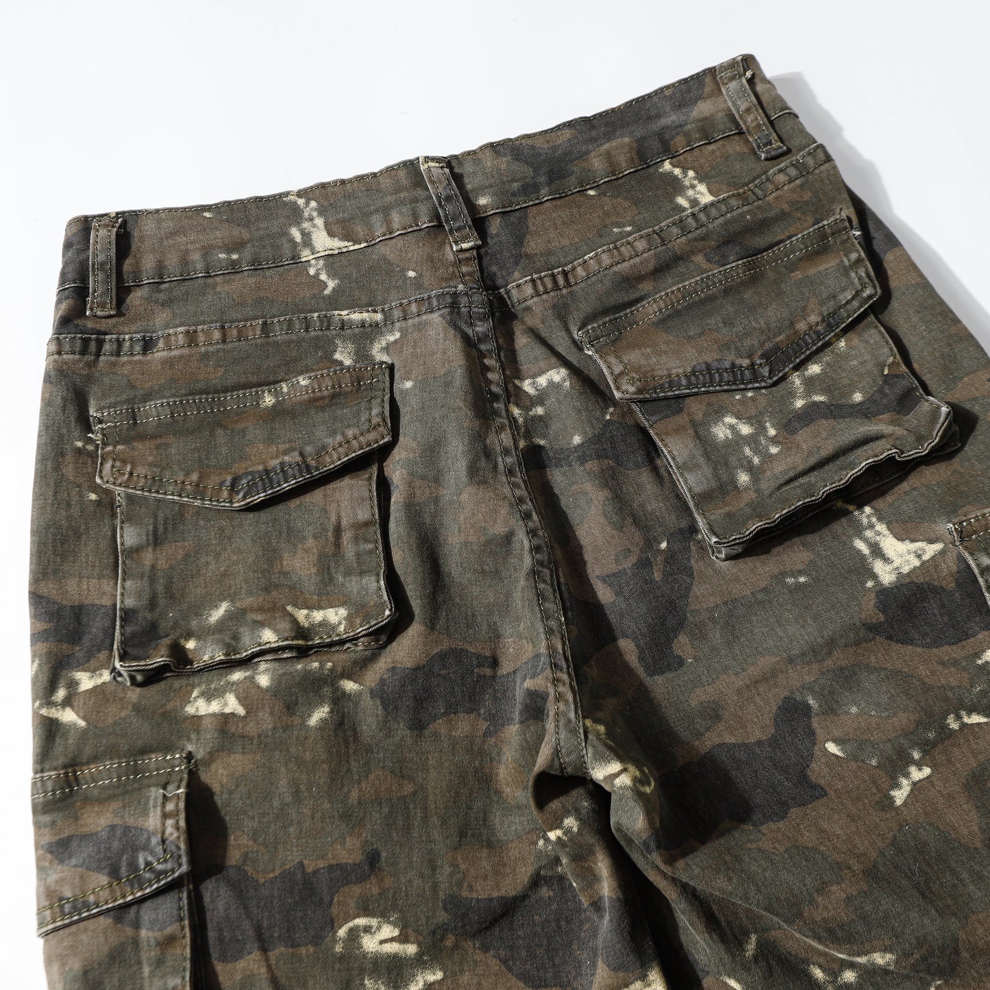 FLARED CAMO CARGO