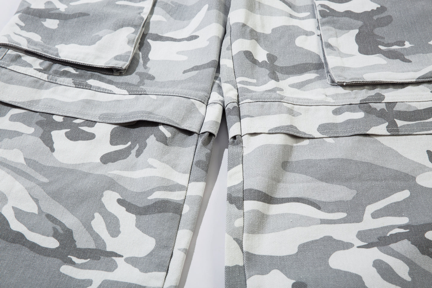 GREY- CAMO CARGO