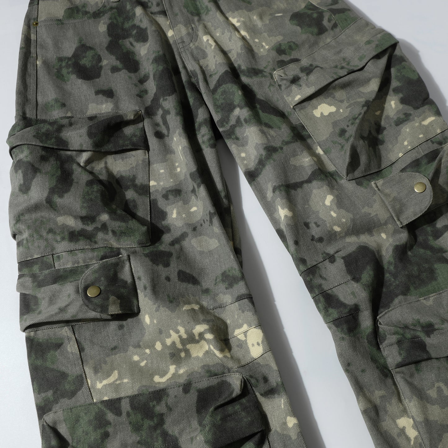 CAMO CARGO