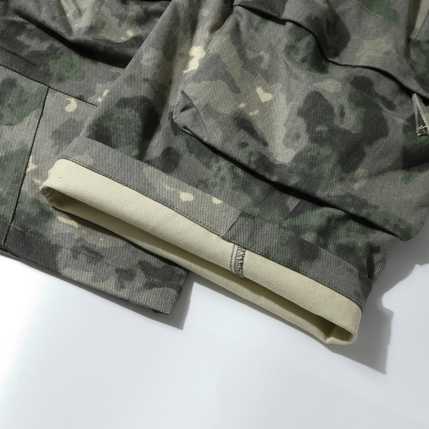 CAMO CARGO