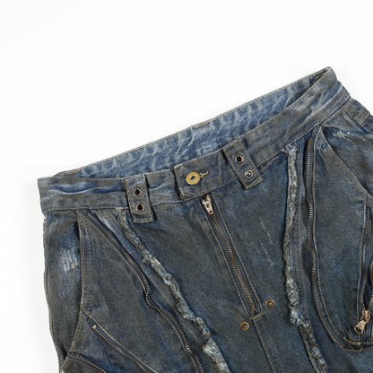 DISTRESSED DETAIL DENIM